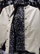 Load image into Gallery viewer, lt gray with black bandana clicker