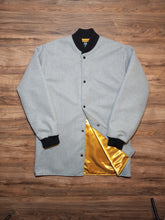 Load image into Gallery viewer, lt gray and gold clicker